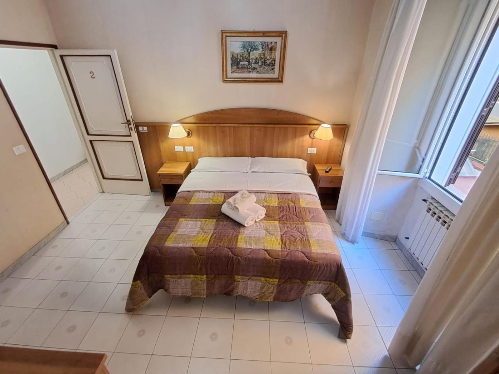 Nahid Accommodation Rom Exteriör bild