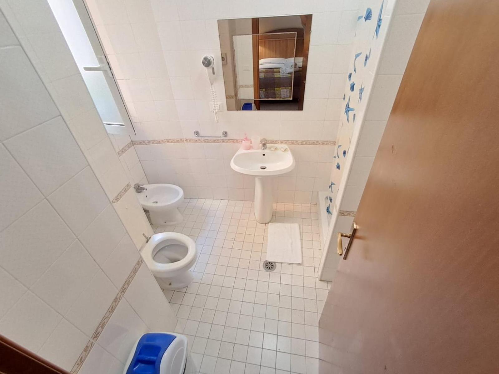 Nahid Accommodation Rom Exteriör bild
