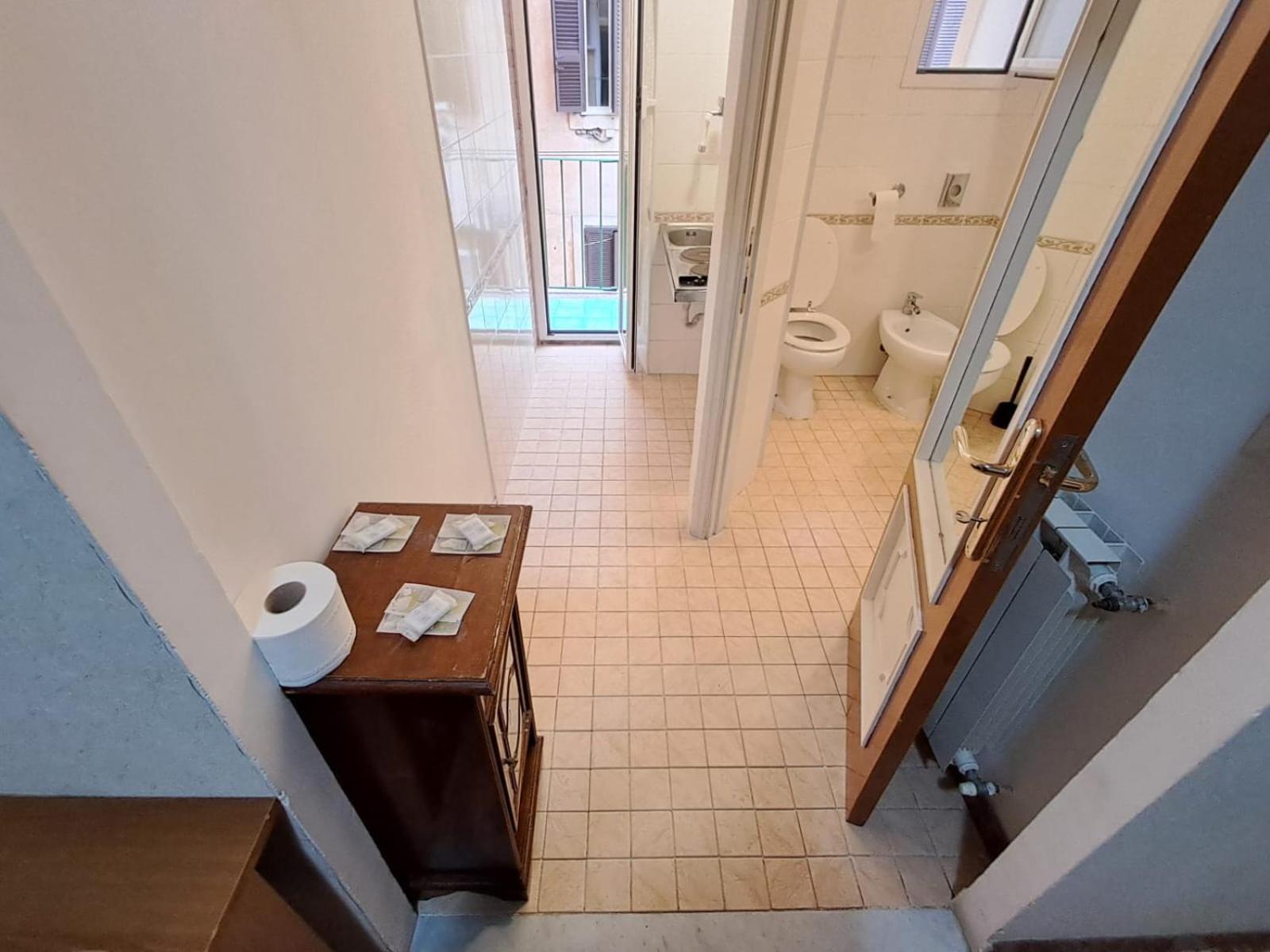 Nahid Accommodation Rom Exteriör bild